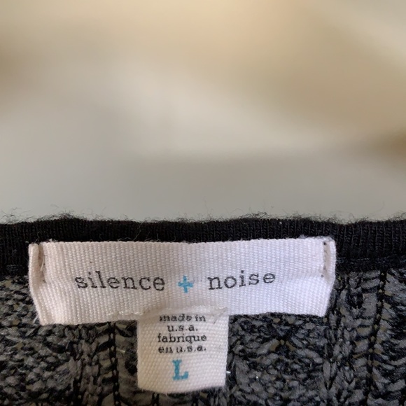 Long Vest - Picture 3 of 4